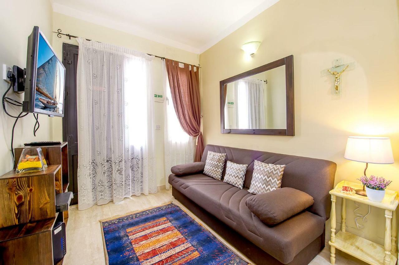 Aloha Apartments Марсалфорн Экстерьер фото